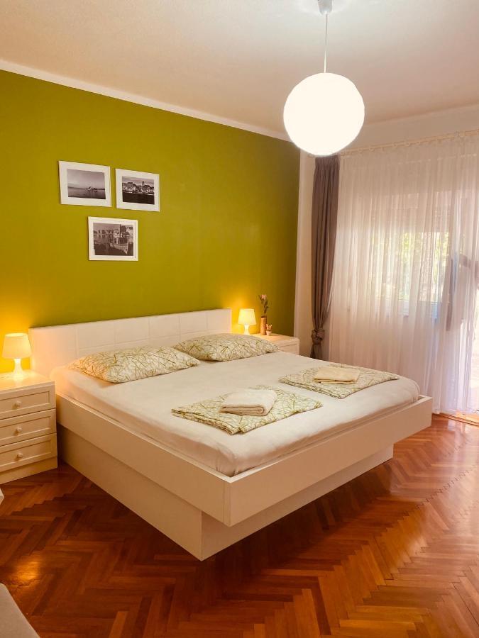 Villa Chiara Vodice Exterior photo