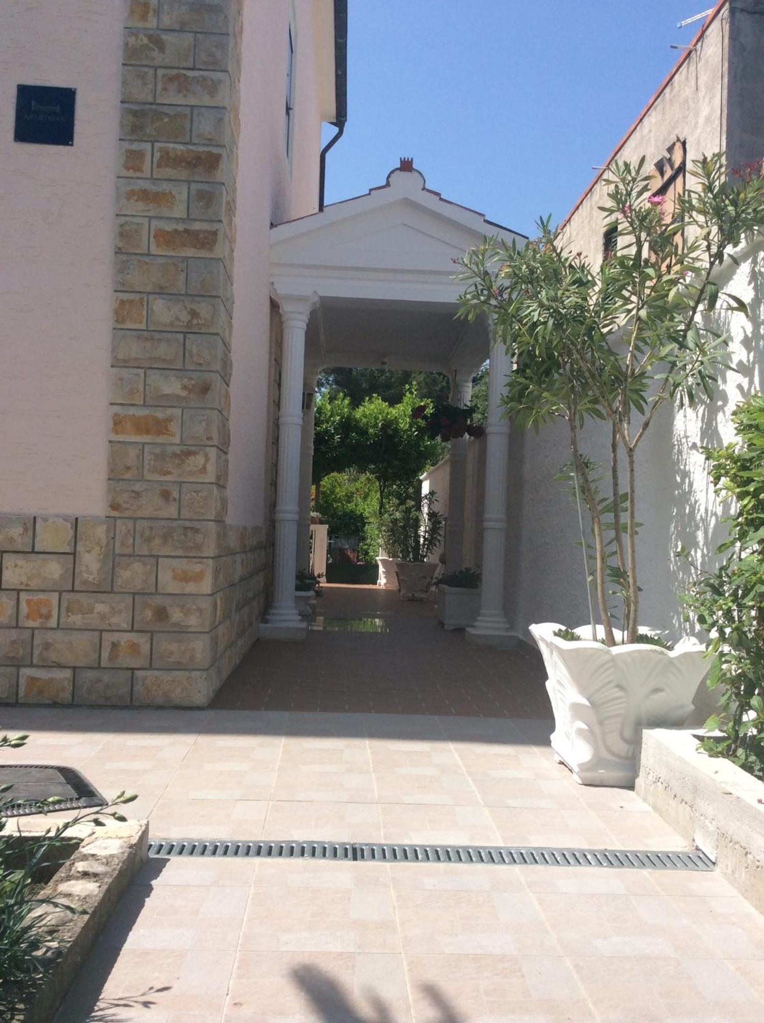 Villa Chiara Vodice Exterior photo